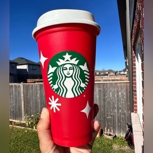 NEW Starbucks Red Cup 2022 Reusable Grande Logo New Christmas